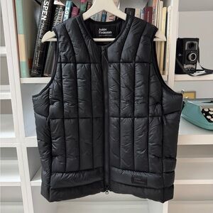 NWOT Askov Finlayson Preservation Vest, Size Medium